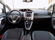 Toyota Verso 20
