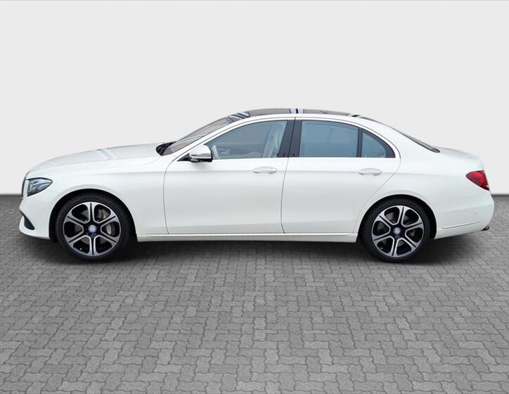 Mercedes-Benz Třídy E 2