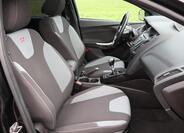 Ford Focus 13