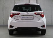 Toyota Yaris 6
