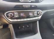 Hyundai i30 21