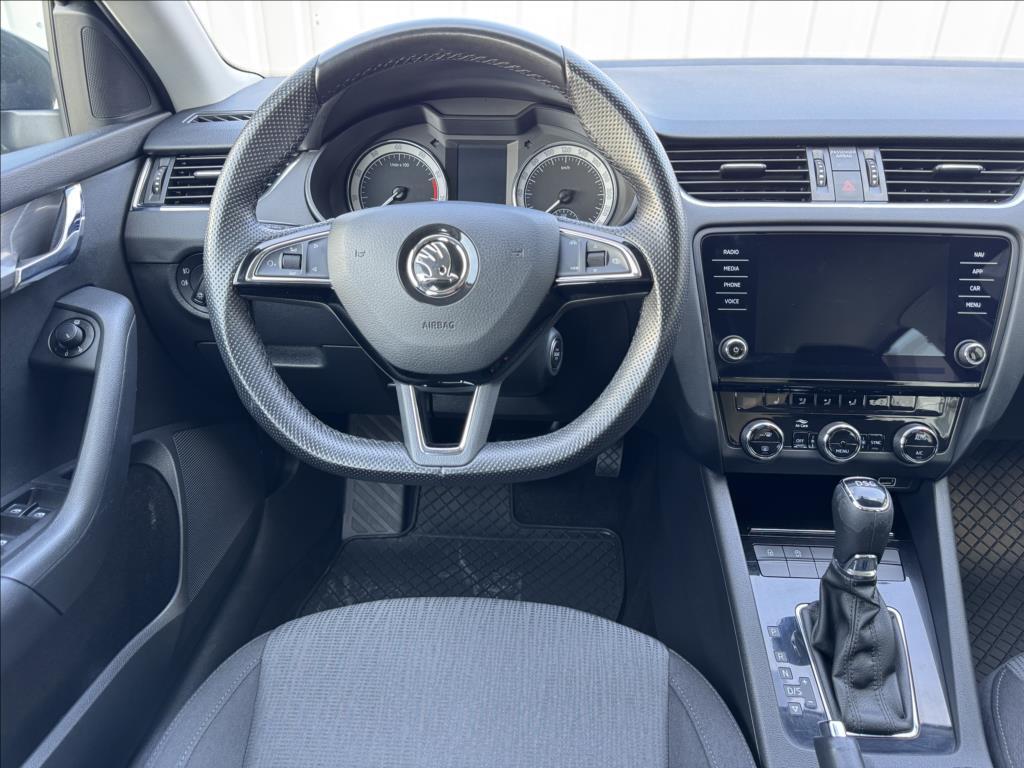 Škoda Octavia 27