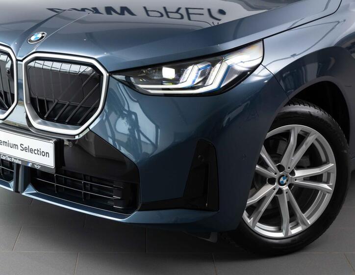 BMW X3 7