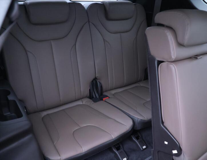 Hyundai Santa Fe 17