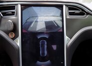 Tesla Model S 35