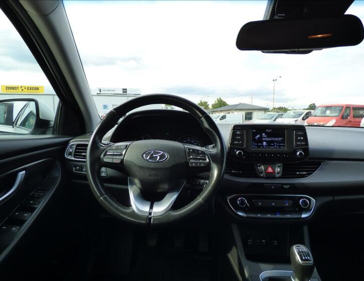 Hyundai i30 17