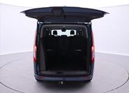 Ford Tourneo Custom 9