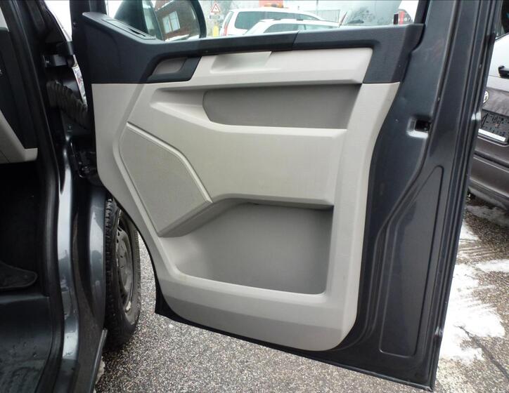 Volkswagen Transporter 21