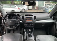 KIA Sorento 9