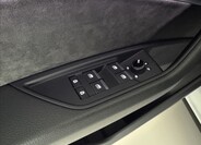 Audi e-tron 23