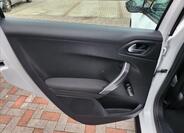 Peugeot 2008 16