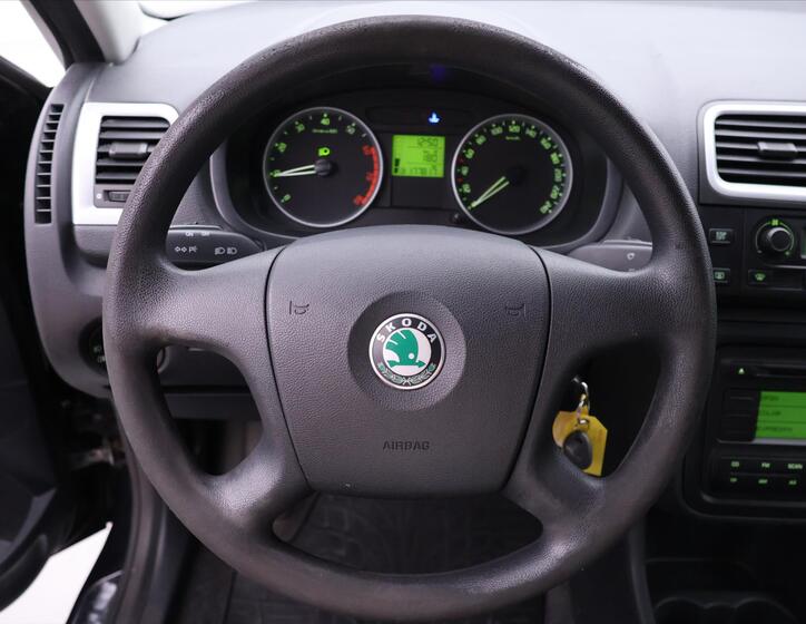 Škoda Fabia 19