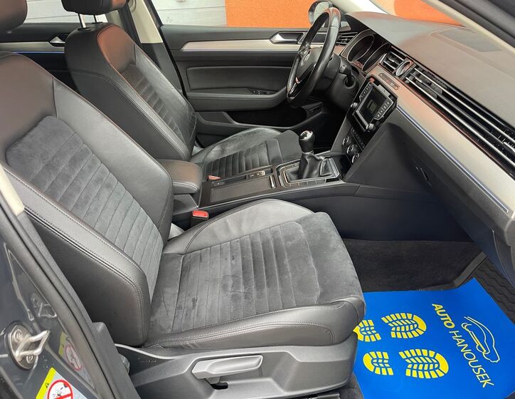 Volkswagen Passat 30
