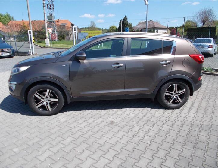 KIA Sportage 4