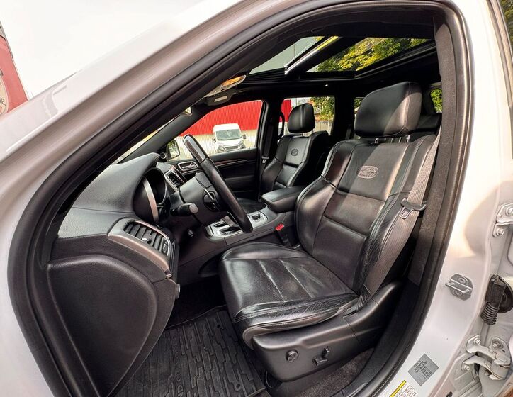 Jeep Grand Cherokee 18