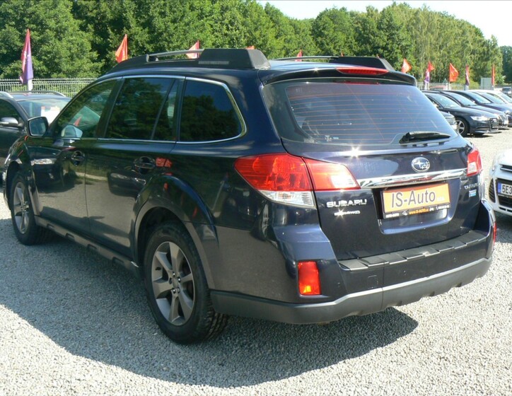Subaru Outback 5