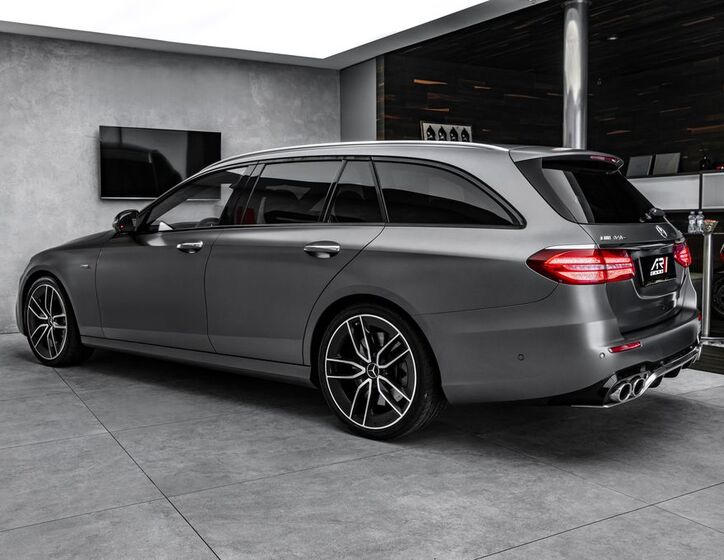 Mercedes-Benz Třídy E 7