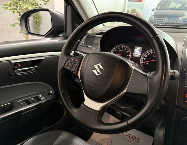 Suzuki Swift 16