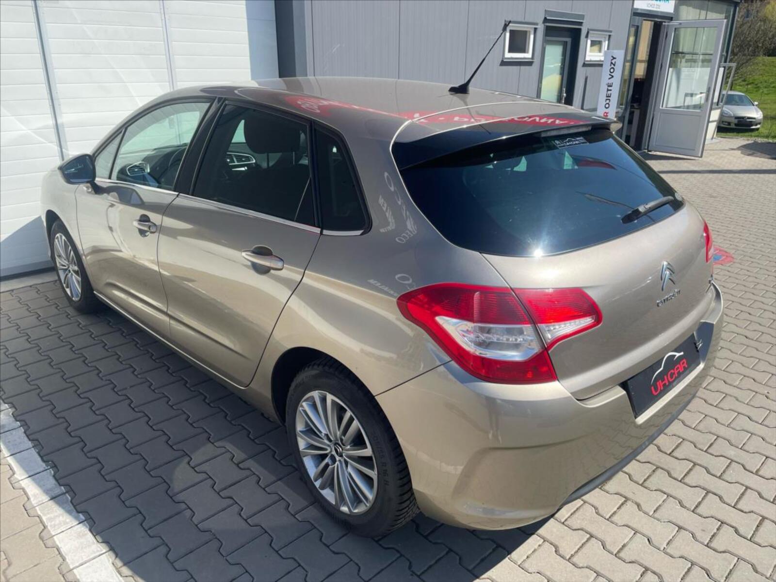 Citroën C4 6
