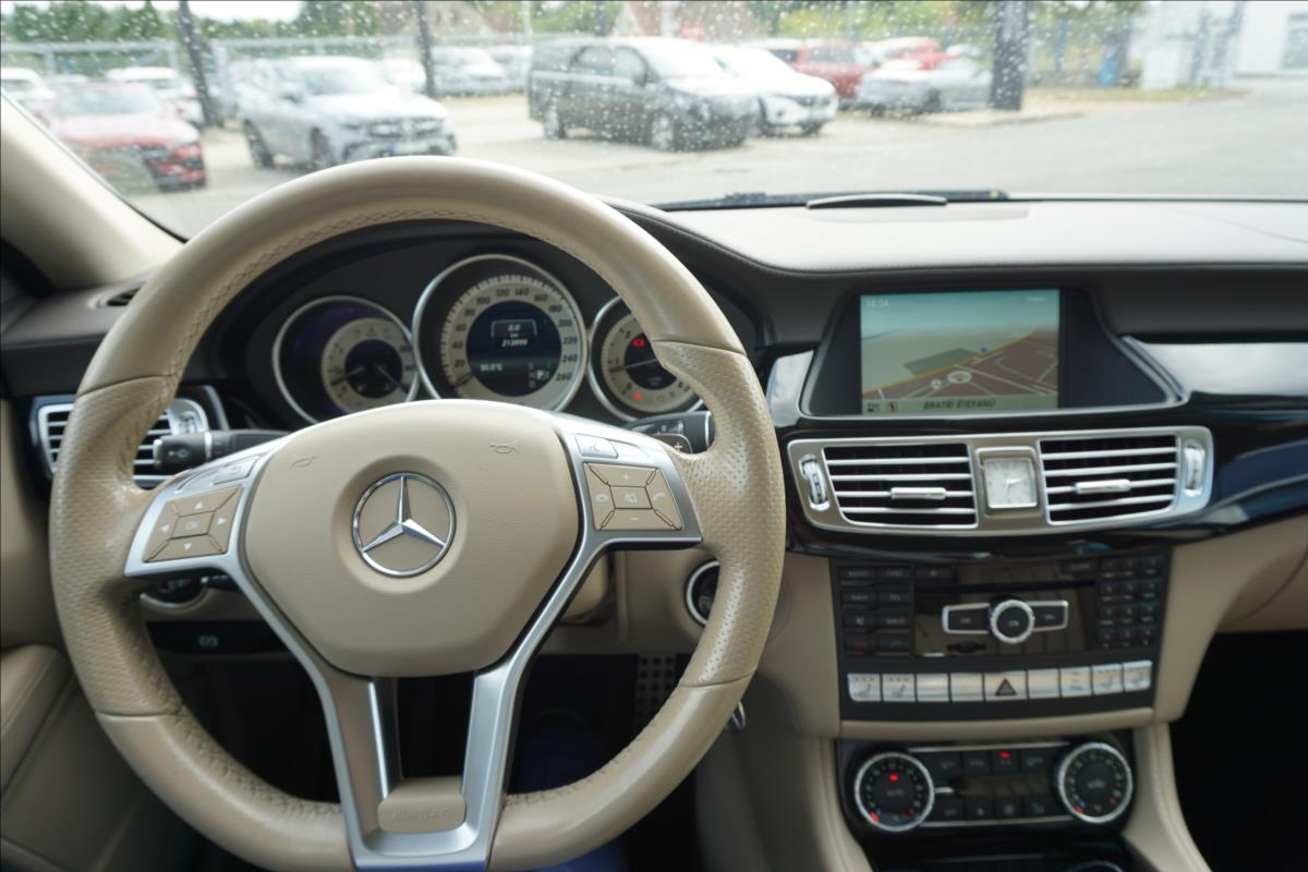 Mercedes-Benz CLS