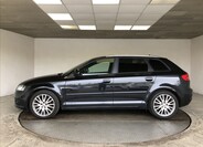 Audi A3 4