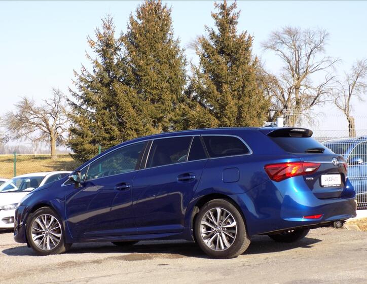 Toyota Avensis 41