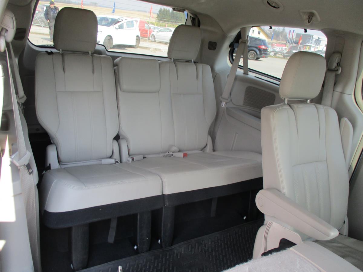 Chrysler Town & Country