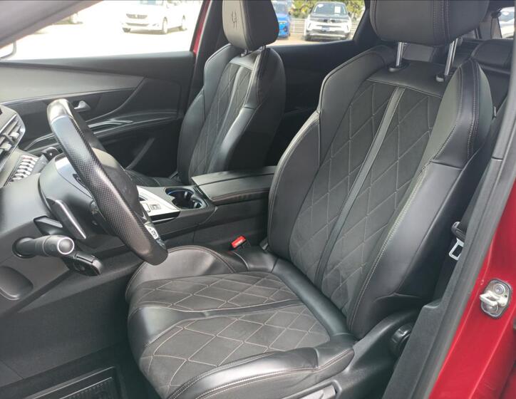 Peugeot 3008 13