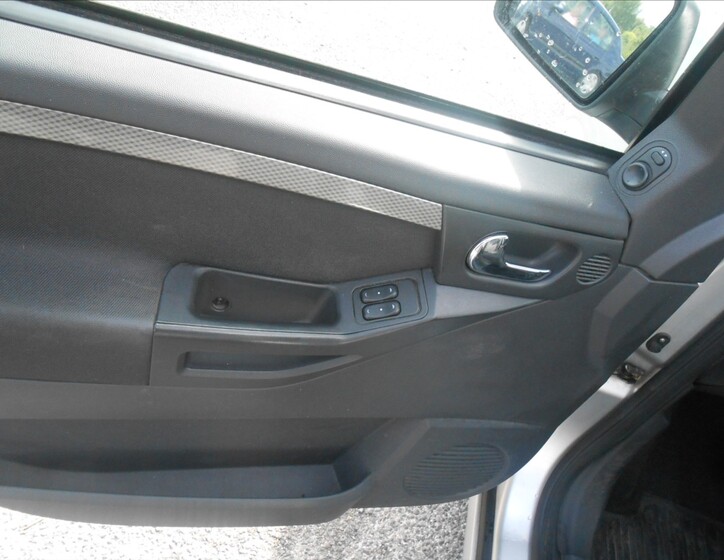 Opel Meriva 16