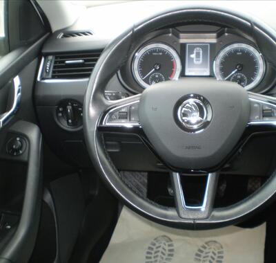 Škoda Octavia 9