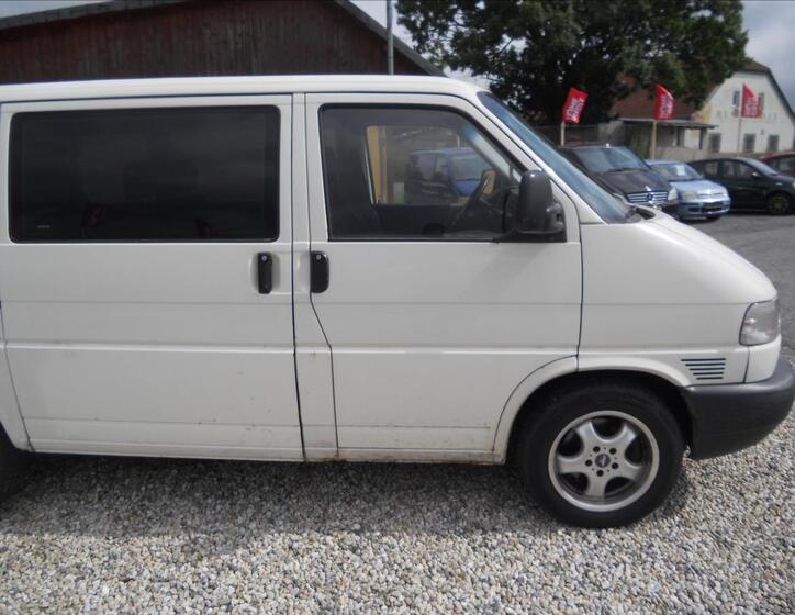Volkswagen Caravelle 4