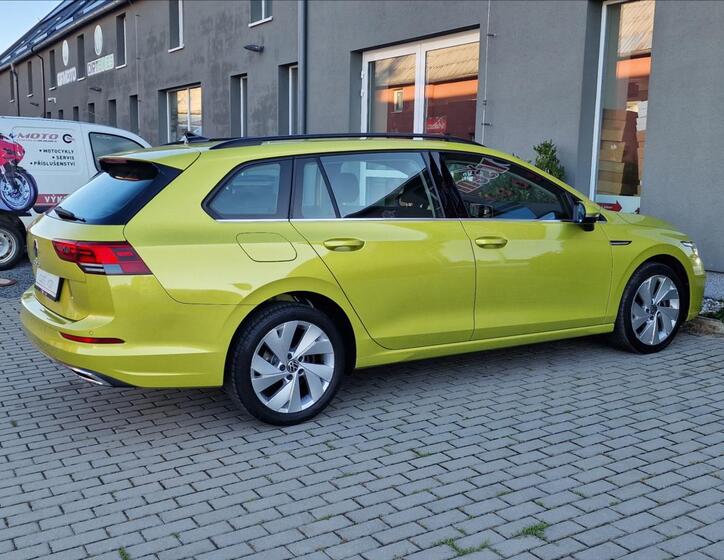 Volkswagen Golf 10