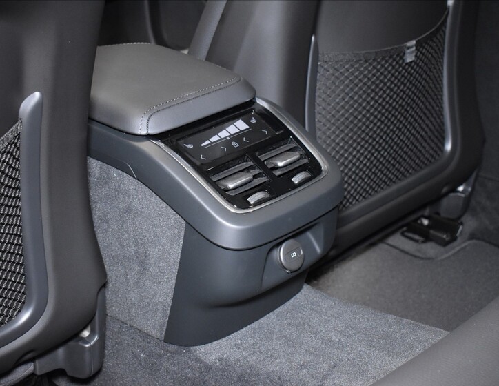 Volvo V60 20