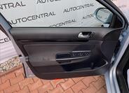 Volkswagen Golf 19