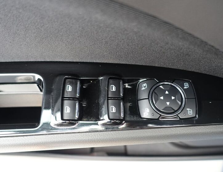 Ford Mondeo 21
