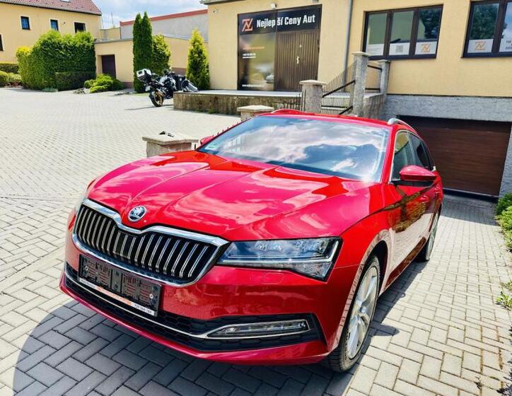 Škoda Superb 14