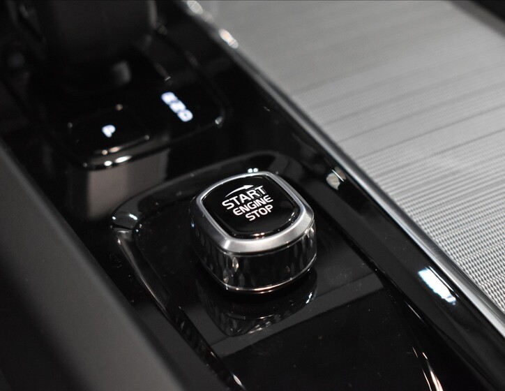 Volvo XC60 32