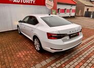 Škoda Superb 9