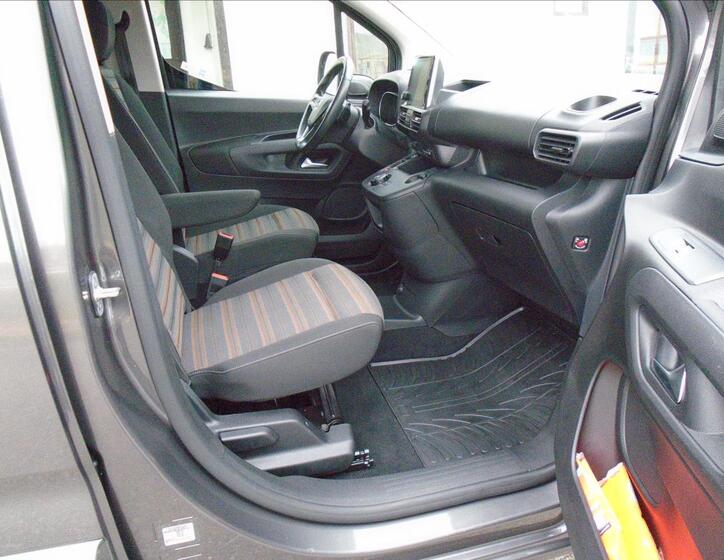 Opel Combo 17