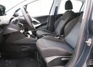 Peugeot 208 15