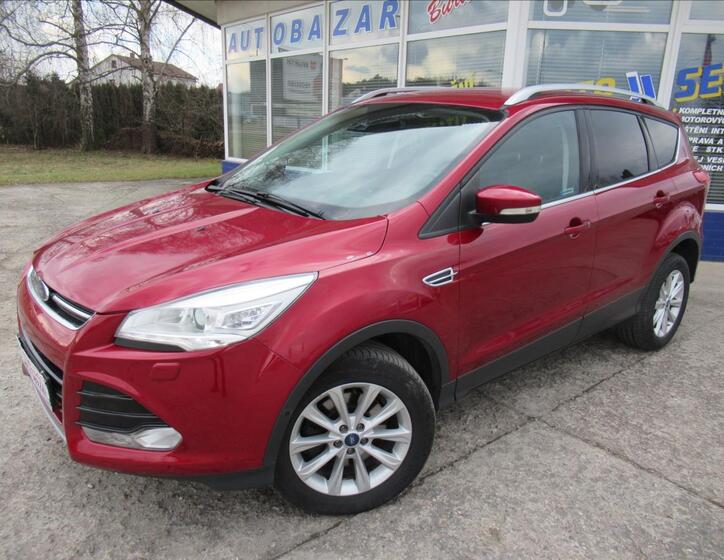 Ford Kuga 1