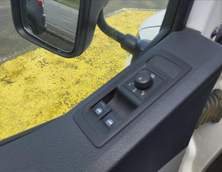 Volkswagen Transporter 14