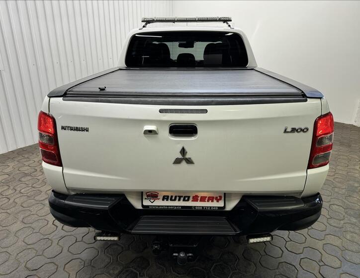 Mitsubishi L200 7