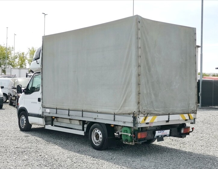 Renault Master 4