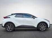 Toyota C-HR 8