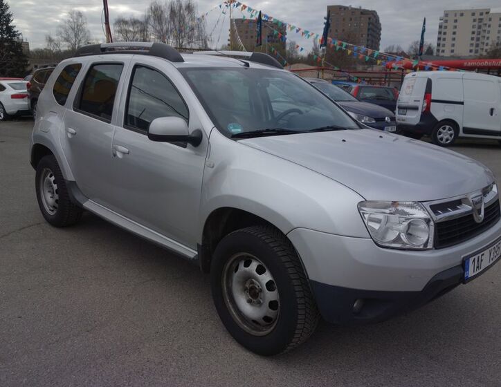 Dacia Duster 1