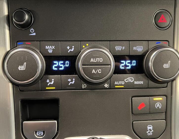 Land Rover Range Rover 11