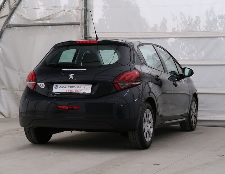 Peugeot 208 6