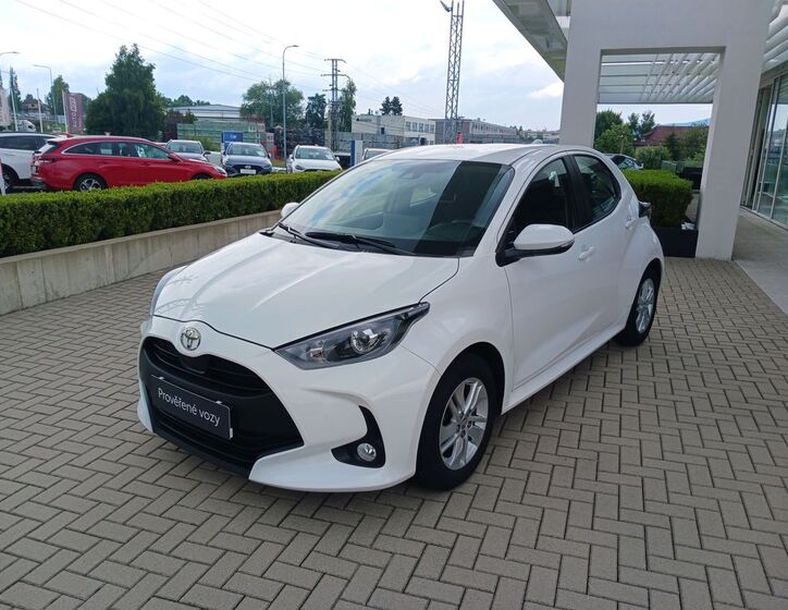 Toyota Yaris 2