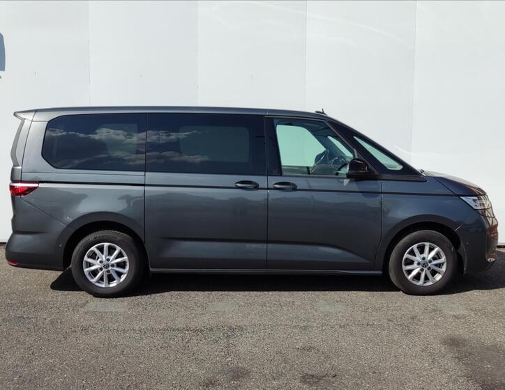 Volkswagen Multivan 26